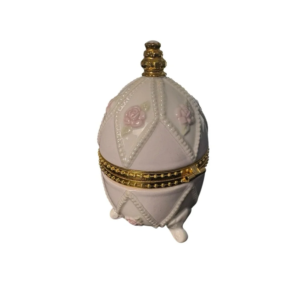 Vintage Porcelain Egg Trinket Box Floral Gold Trim‎ Hinged